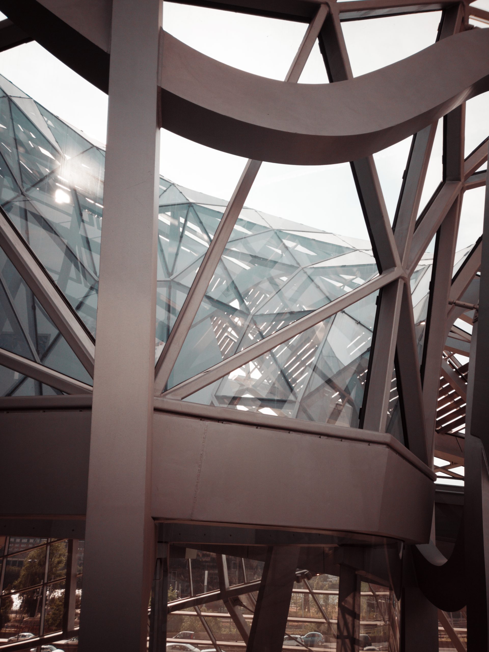 How Can Custom Metal Design Improve Functionality and Aesthetics in Modern Construction?